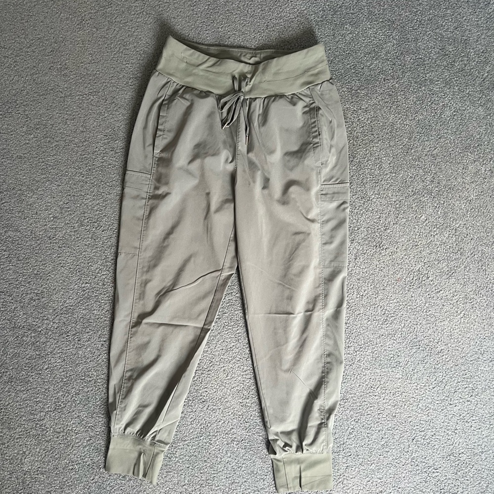 Carrie Underwood Collection Joggers (Green)